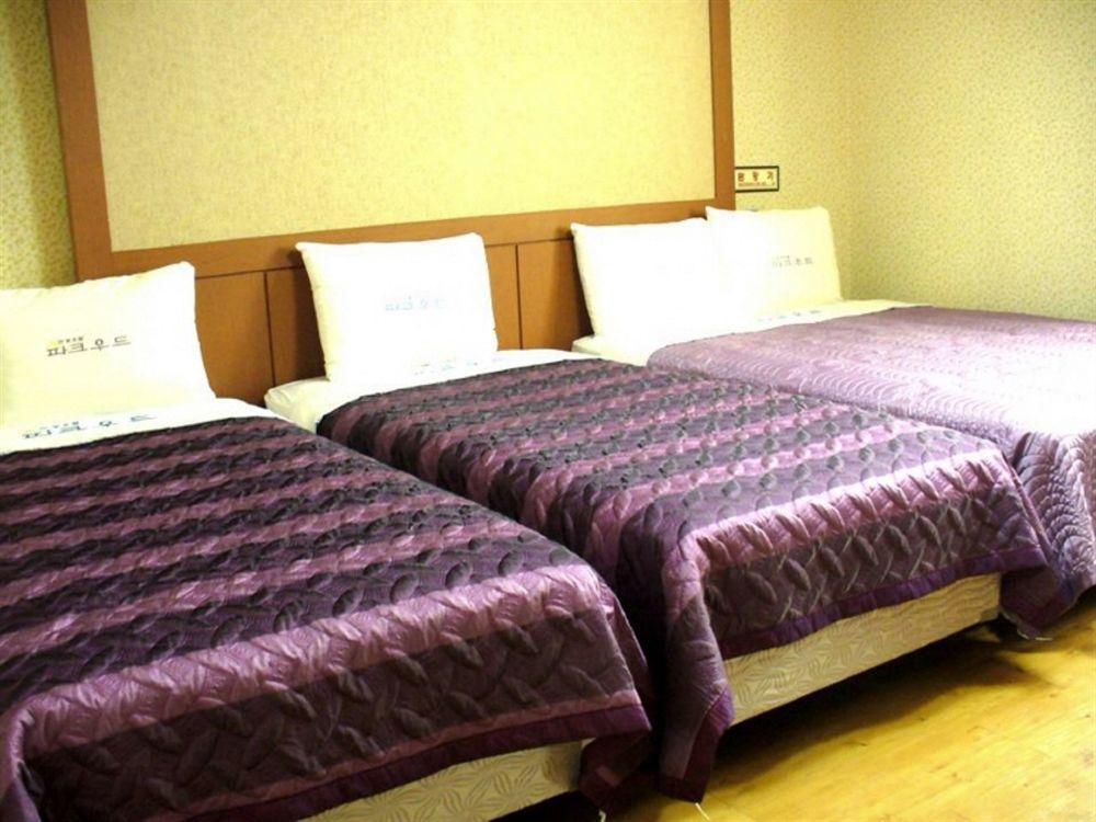 Hotel Parkwood Incheon Airport Exteriör bild